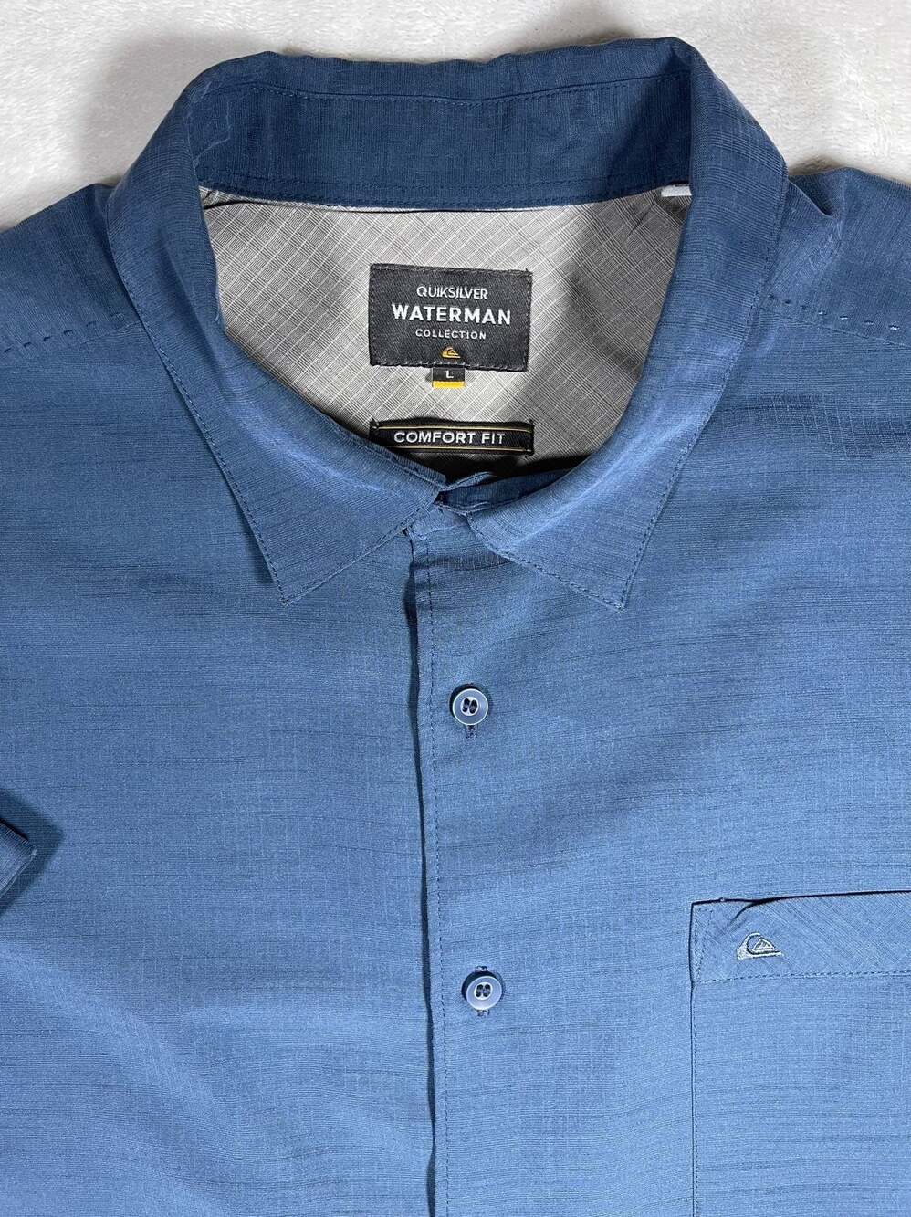 Quiksilver Waterman Collection Men's Blue Short Sleeve Button Up Shirt Size L